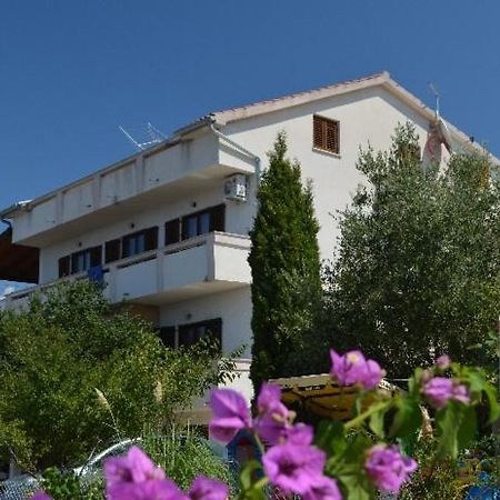 Apartments Josip Lun  Εξωτερικό φωτογραφία
